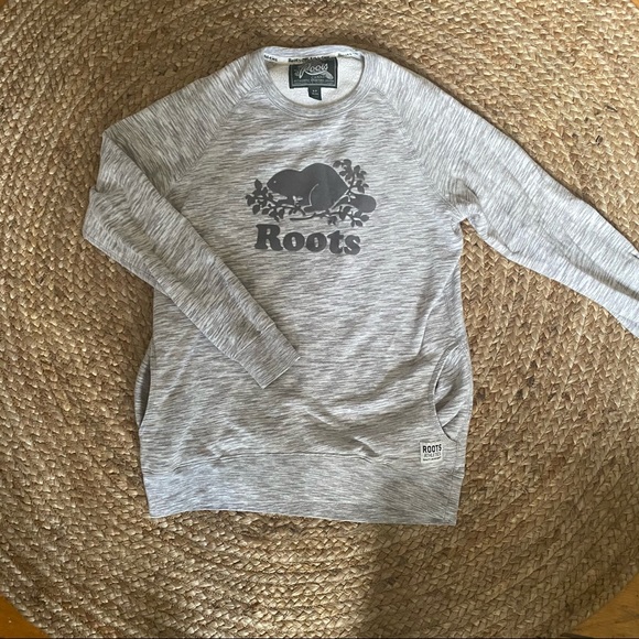 Women’s light grey Roots pullover hoodie - Picture 2 of 5